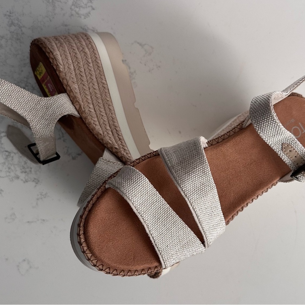 TOMS Women's Beige Platform Sandals